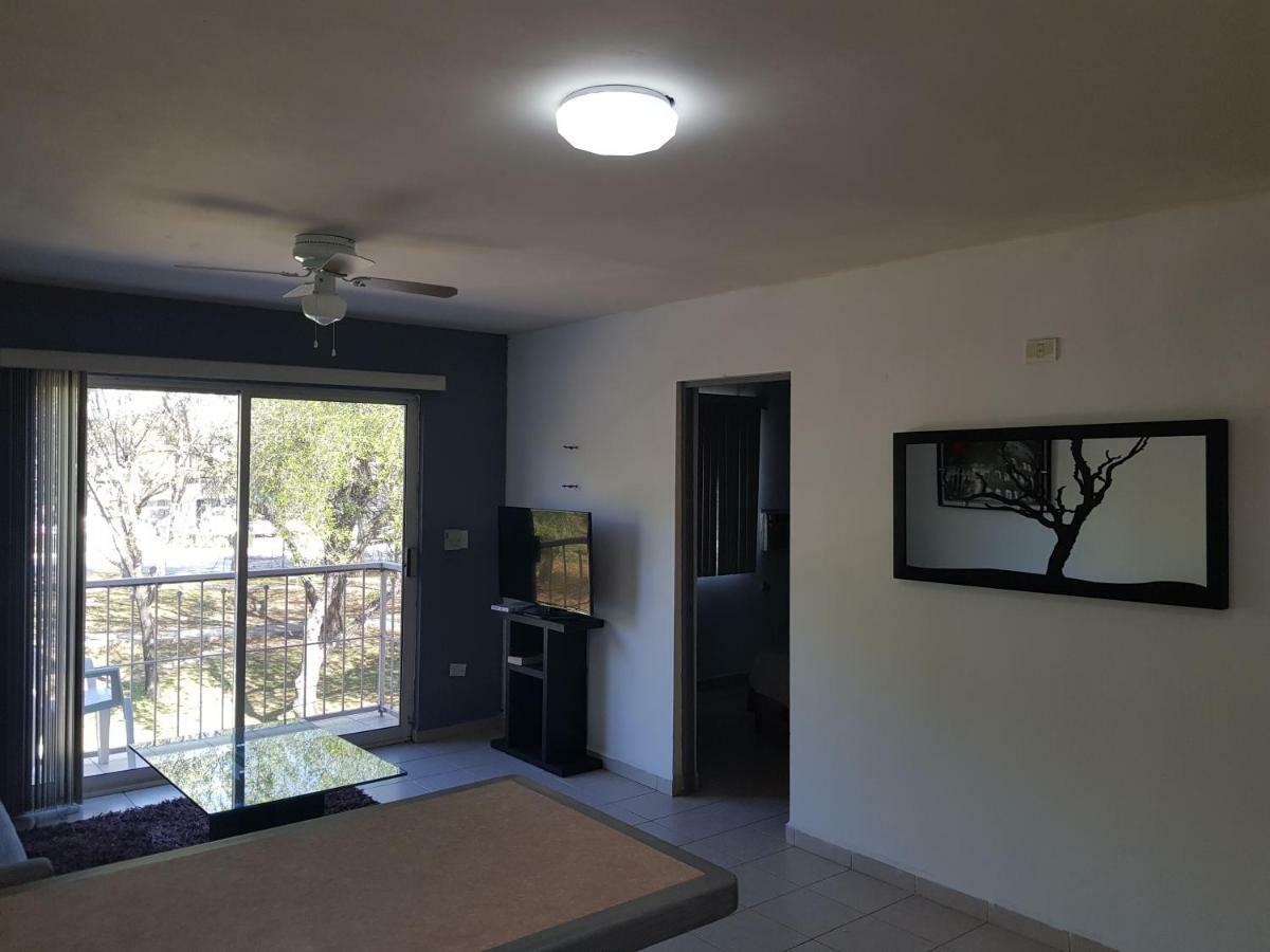 Contry La Silla Apartments Zona Tec - Nuevo Sur Monterrey Eksteriør billede
